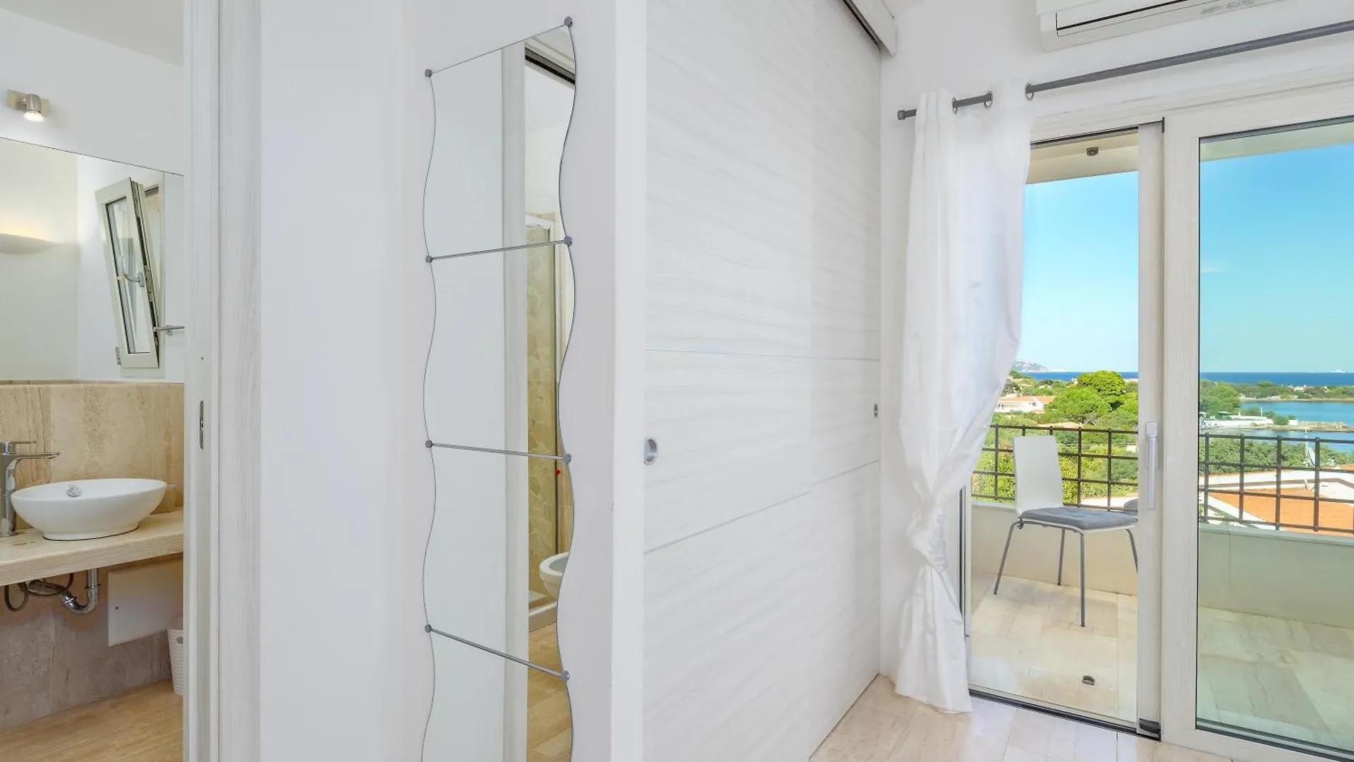 Nyaraló Villa Smeraldina Olbia
